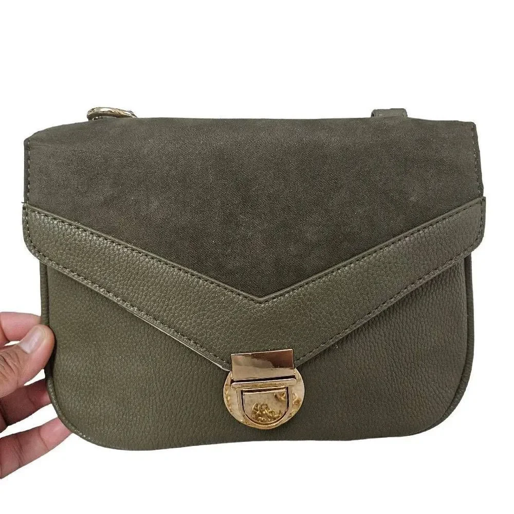 New C olive green crossbody bag